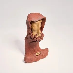 Meditating Zen Monk Clay Figurine-Hand-sculpted from natural clay, a peaceful piece of aesthetic decor for your tea table