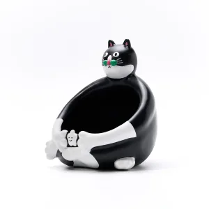 Tuxedo Cat Storage Bowl-"Feed" this tuxedo cat with your candies, keys, or trinkets.